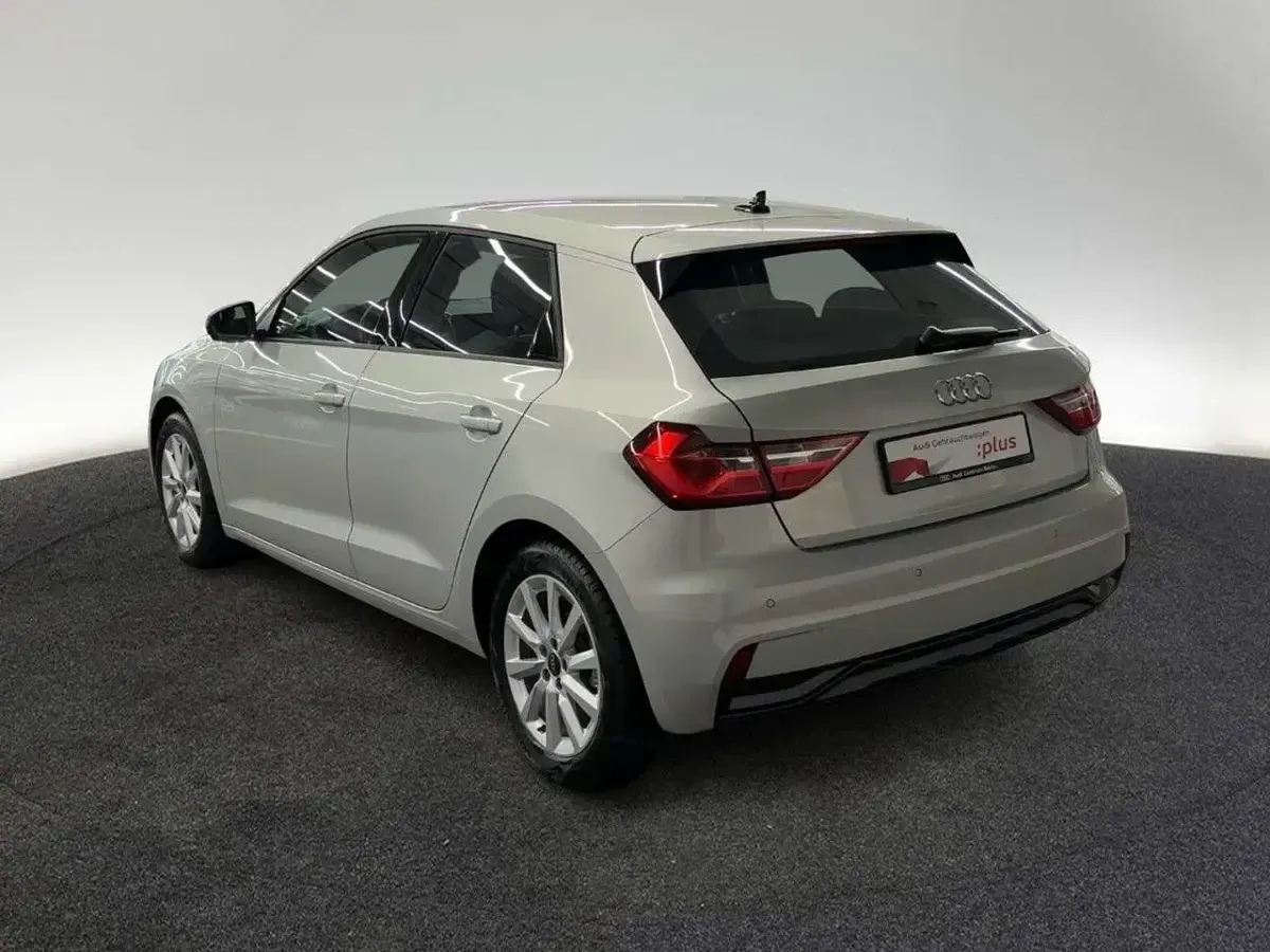 Gebraucht Audi A1 Advanced Plus 110 PS (80 kW) 2023 Tausilber metallic SUV