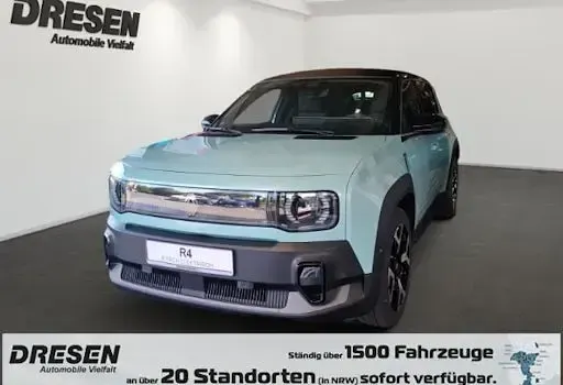 Neu Renault 4 E-Tech Komfort 110 kW (150 PS) 2026 Grün SUV