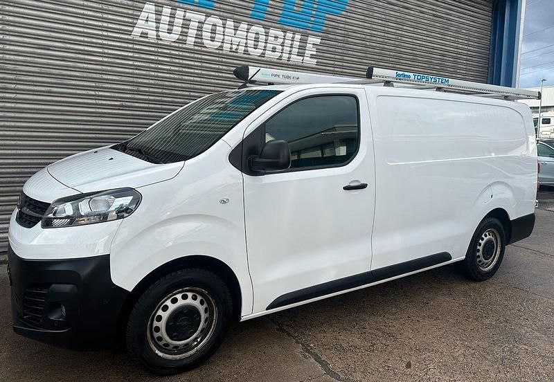 Gebraucht Opel Vivaro Edition 144 PS (105 kW) 2022 Weiß Van / Kleinbus