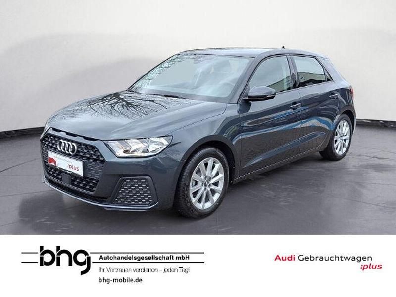 Grau Gebraucht 2020 Audi A1 Advanced Limousine | 19.930 € (Fairer Preis) - Bild 1/4