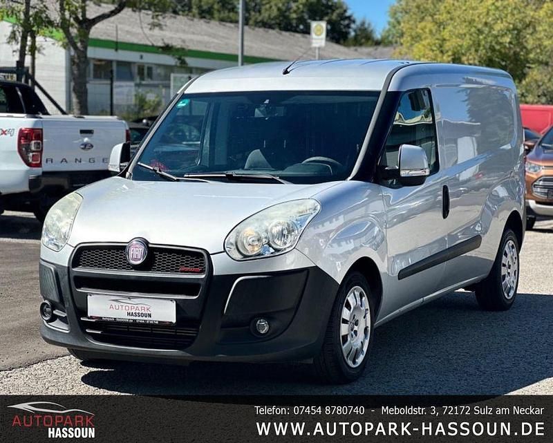 Grau Gebraucht 2014 Fiat Doblò Van / Kleinbus | 6.999 € (Fairer Preis) - Bild 1/4