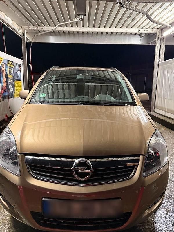 Gold Gebraucht 2014 Opel Zafira Van / Kleinbus | 4.500 € (Fairer Preis) - Bild 1/4