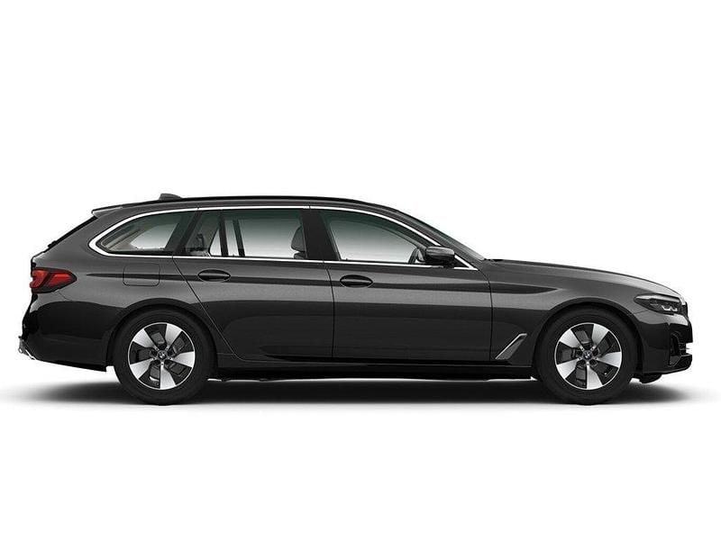 Gebraucht BMW 520 190 PS (139 kW) 2022 Schwarz Kombi