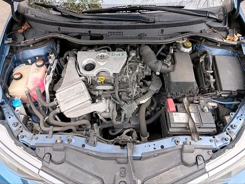 Gebraucht Toyota Auris 116 PS (85 kW) 2016 Blau Kombi