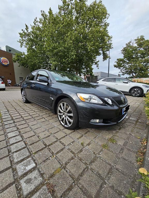 Grau Gebraucht 2008 Lexus GS300 Luxury Line Limousine | 6.500 € - Bild 1/4