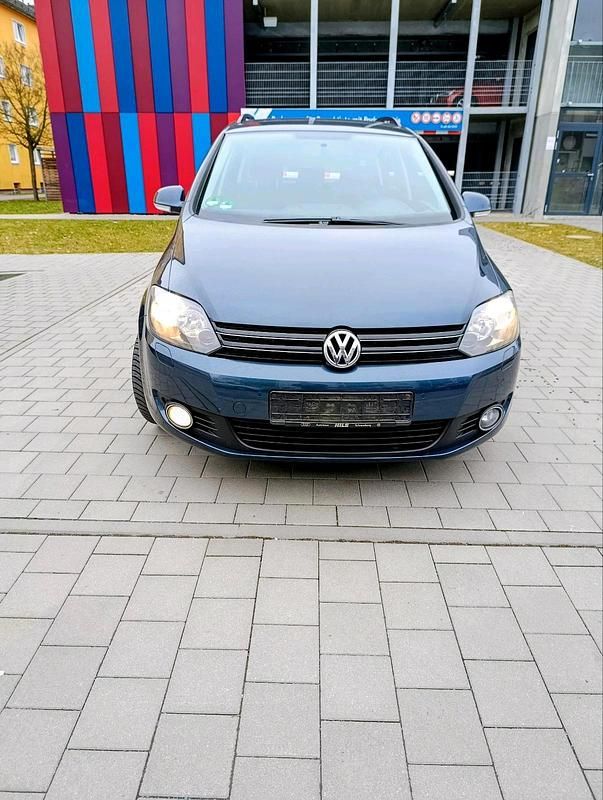 Gebraucht VW Golf VI Comfortline 100 PS (73 kW) 2010 Blau Kleinwagen