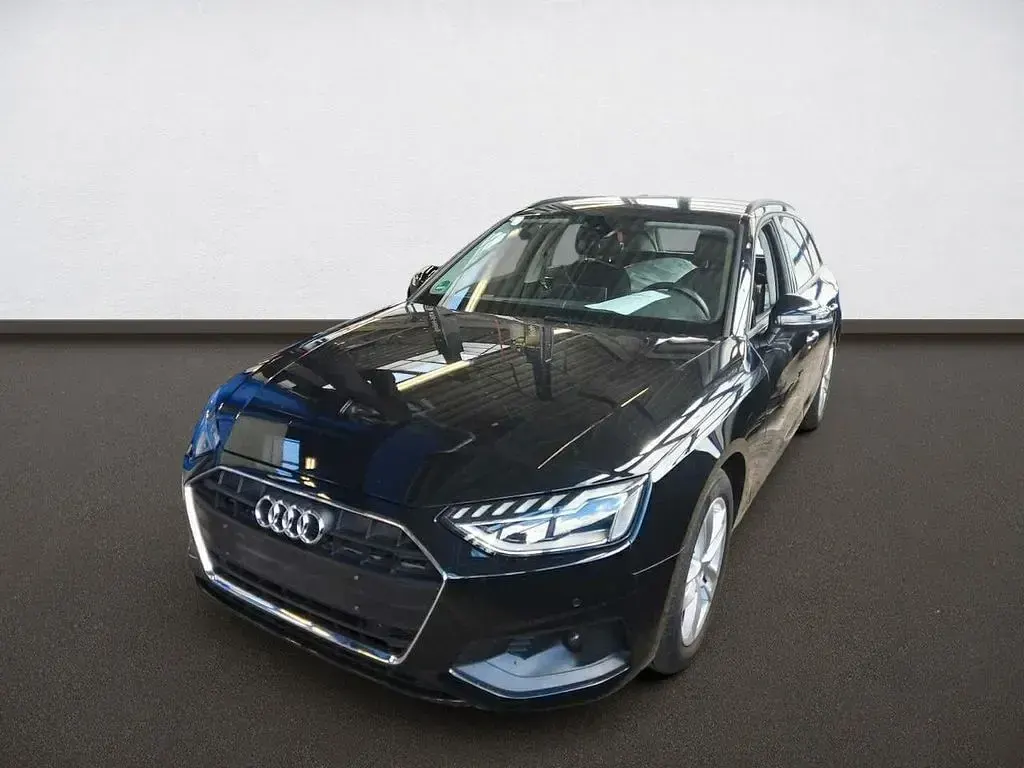 Gebraucht Audi A4 Business 150 PS (110 kW) 2023 Schwarz Kombi