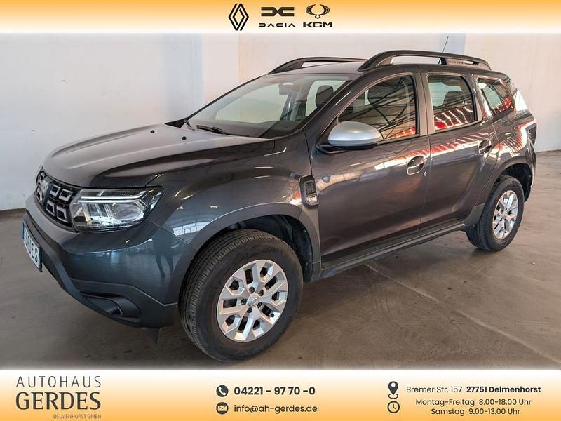 Gebraucht Dacia Duster 131 PS (96 kW) 2022 Grau SUV