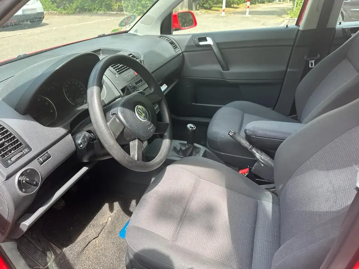 Gebraucht VW Polo 55 PS (40 kW) 2005 Rot Kleinwagen