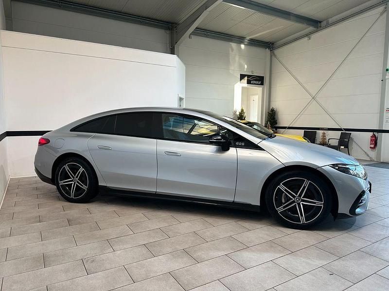 Gebraucht Mercedes EQS450+ AMG line 244 kW (333 PS) 2022 High tech silber Limousine