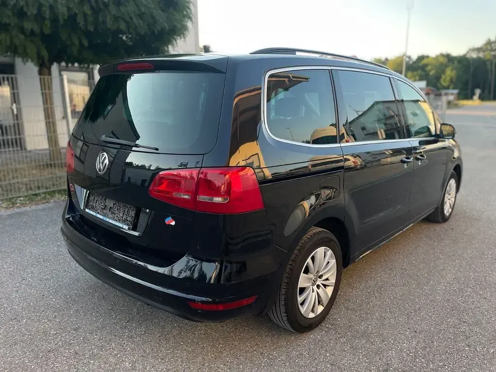 Gebraucht VW Sharan Comfortline 150 PS (110 kW) 2014 Schwarz Van / Kleinbus