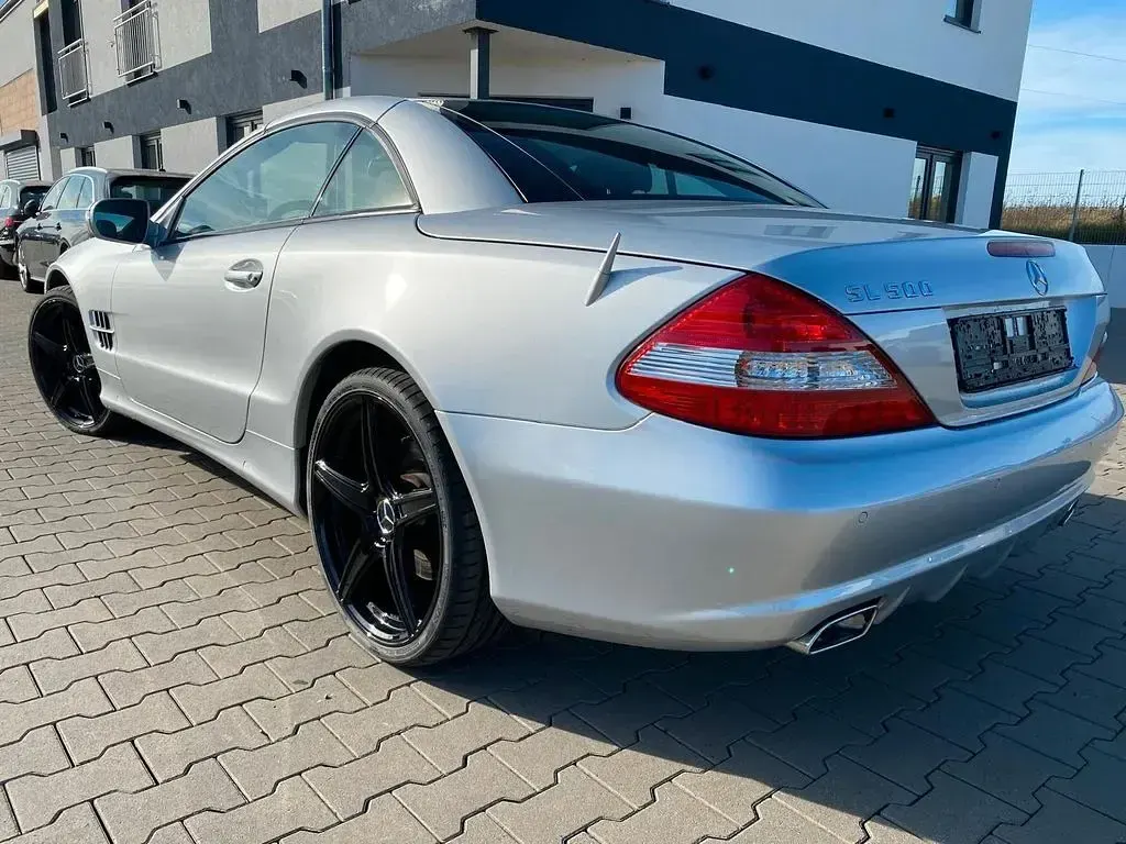 Gebraucht Mercedes SL500 387 PS (284 kW) 2008 Silber Cabrio
