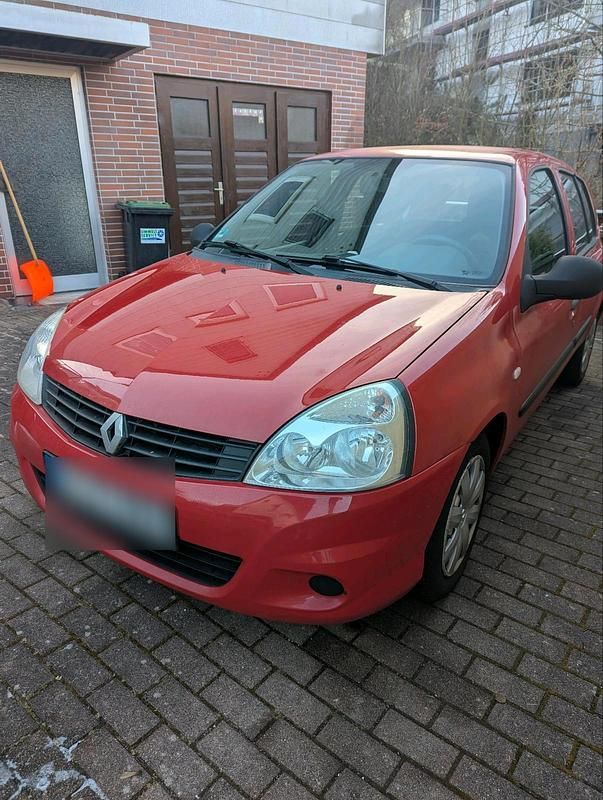 Gebraucht Renault Clio II 55 PS (40 kW) 2009 Rot Limousine