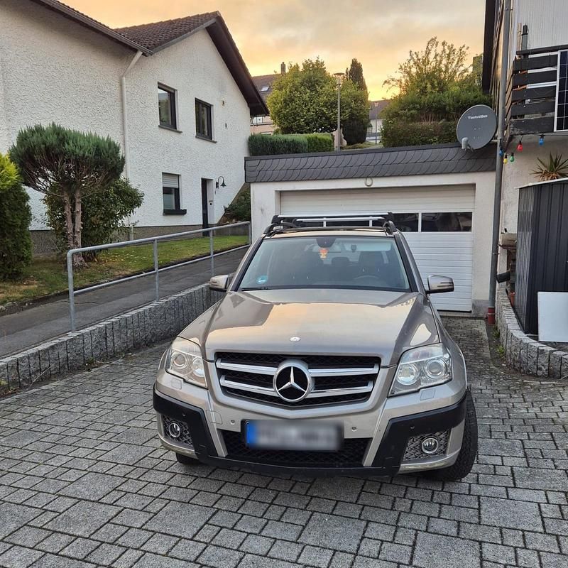 Gebraucht Mercedes GLK320 224 PS (164 kW) 2008 Silber SUV
