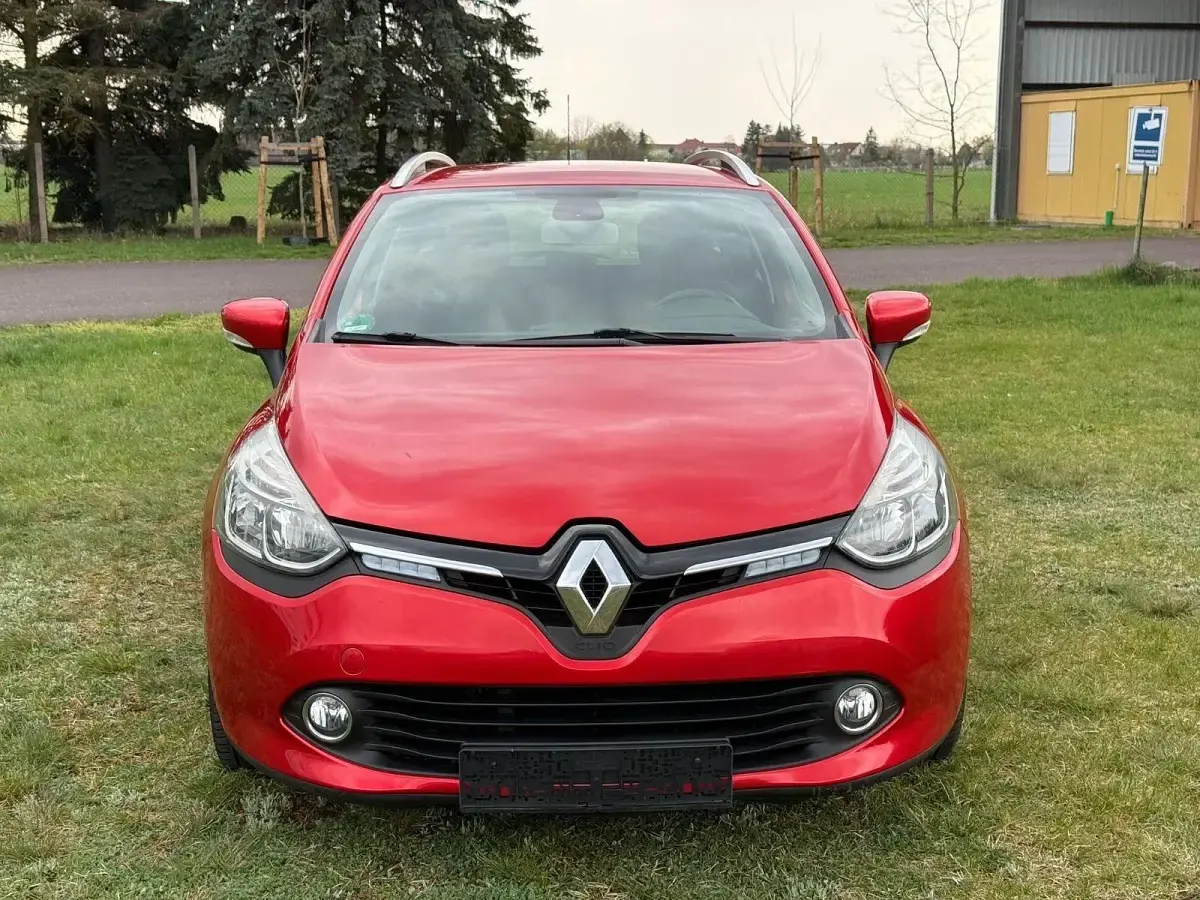 Gebraucht Renault Clio GrandTour 120 PS (88 kW) 2014 Rot Kombi