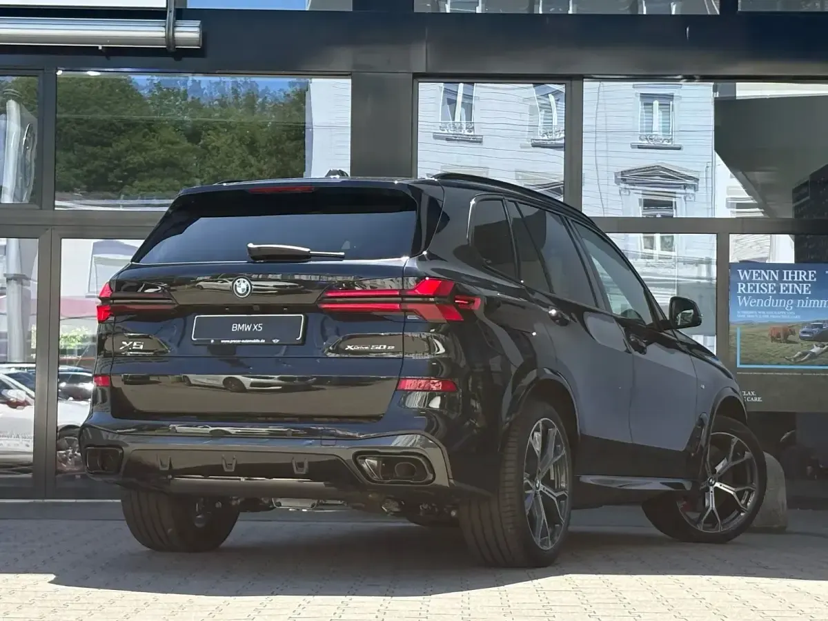 Gebraucht BMW X5 M Sport 489 PS (359 kW) 2026 Schwarz SUV