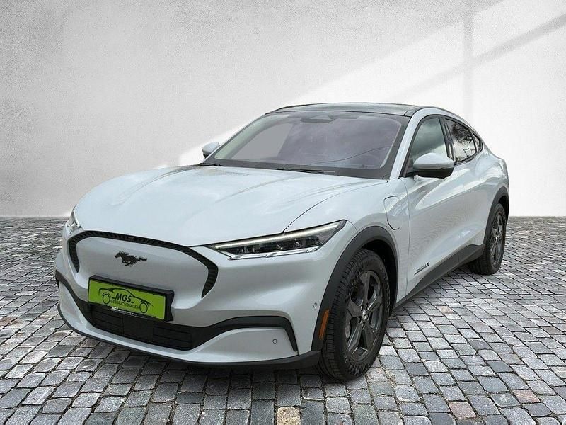 Gebraucht Ford Mustang Mach-E 216 kW (294 PS) 2022 Weißperleffekt SUV