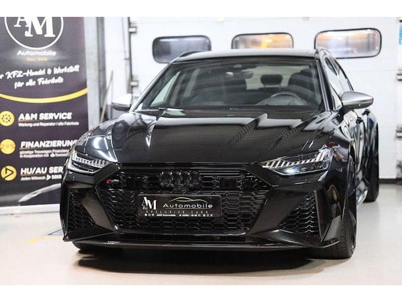 Mythosschwarz (metallic) Gebraucht 2020 Audi RS6 Sport Kombi | 78.999 € (Fairer Preis) - Bild 1/3