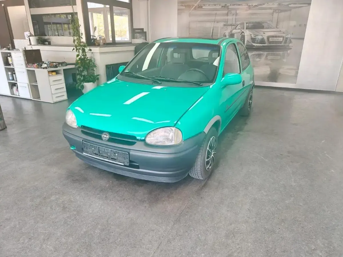 Gebraucht Opel Corsa 60 PS (44 kW) 1996 Blau Kleinwagen