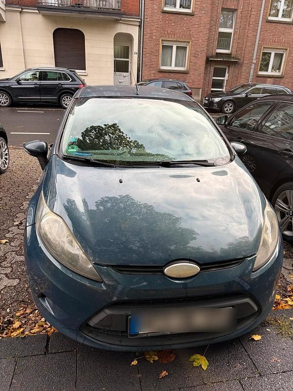 Blau Gebraucht 2009 Ford Fiesta Kleinwagen | 1.500 € - Bild 1/4
