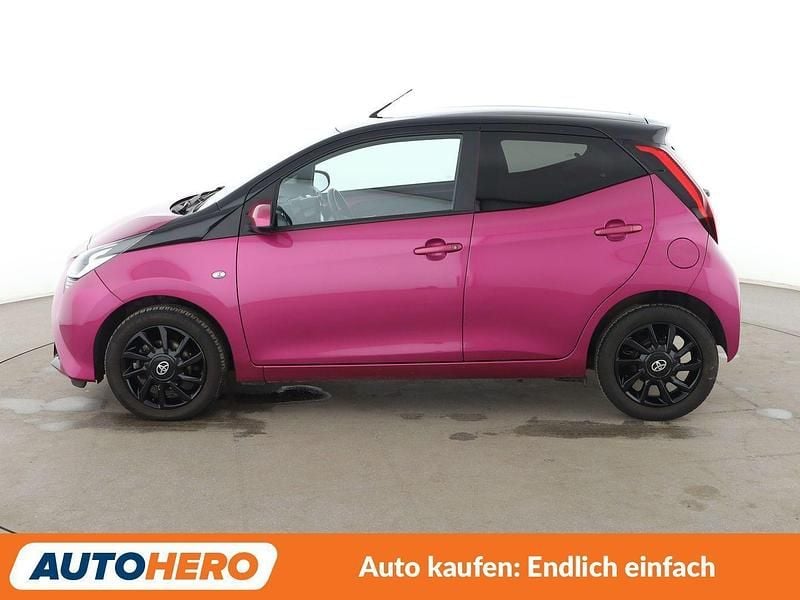 Gebraucht Toyota Aygo X-cite 72 PS (52 kW) 2018 Rot Kleinwagen