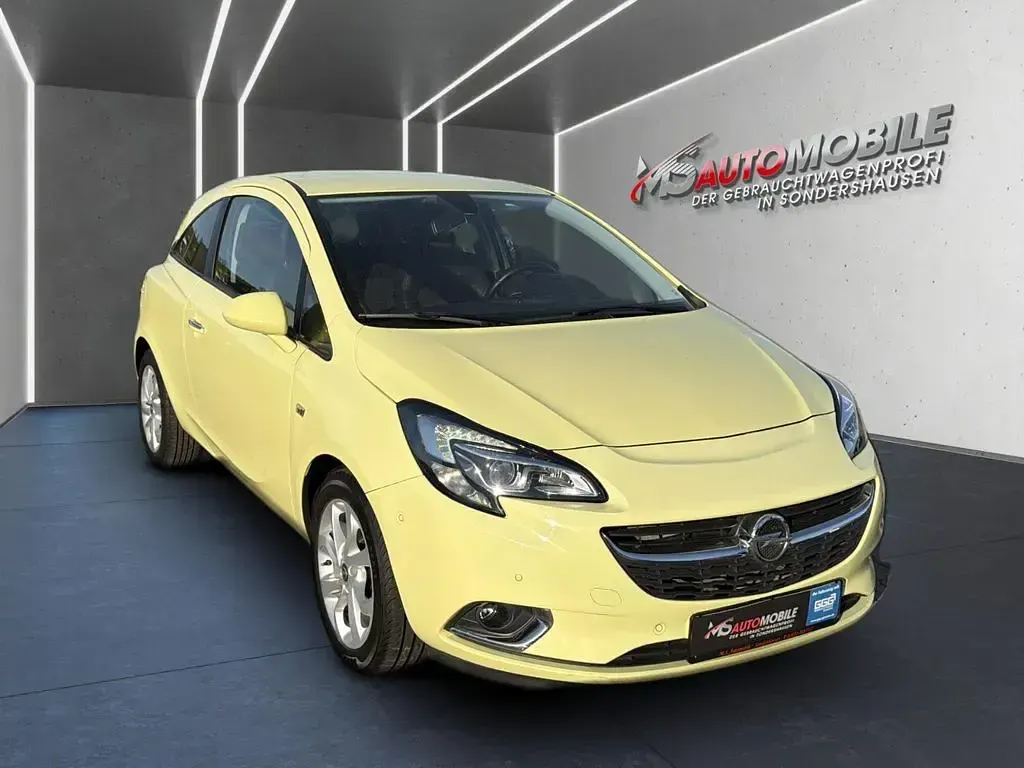Usado Opel Corsa Innovation 101 HP (74 kW) 2015 Amarelo Citadino