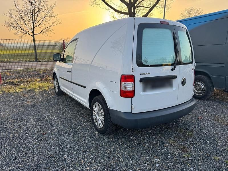 Gebraucht VW Caddy 105 PS (77 kW) 2010 Weiß Van / Kleinbus