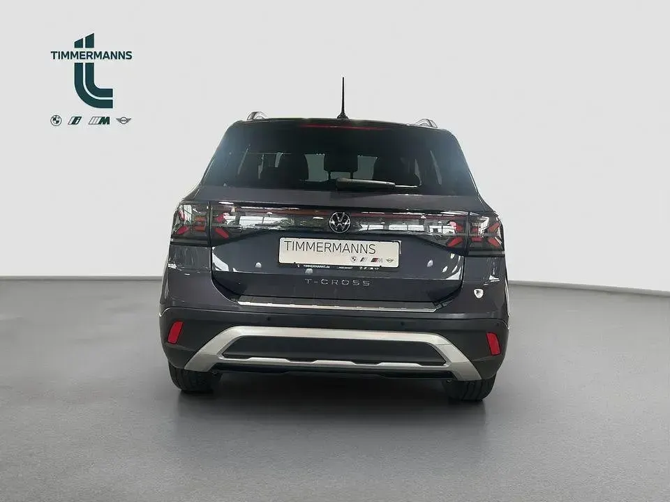 Gebraucht VW T-Cross 116 PS (85 kW) 2024 Grau SUV