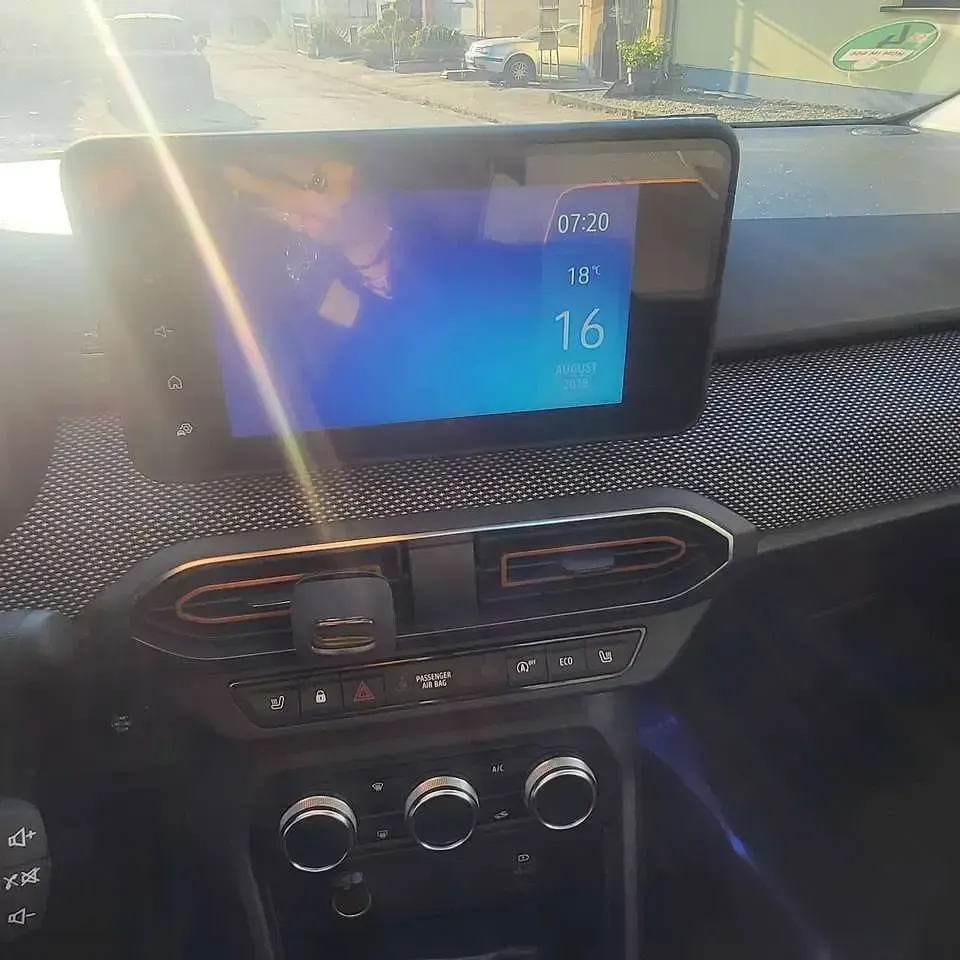 Gebraucht Dacia Sandero Comfort 91 PS (66 kW) 2022 Schwarz Limousine
