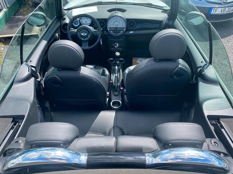 Gebraucht Mini ONE 98 PS (72 kW) 2011 Grau Kleinwagen