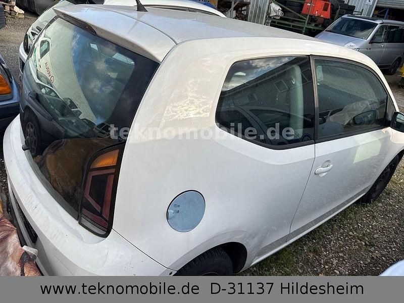 Gebraucht VW up! 68 PS (50 kW) 2020 Weiß Kleinwagen
