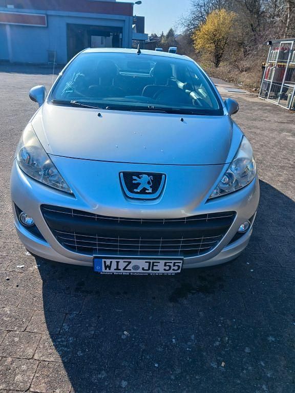 Silber Gebraucht 2010 Peugeot 207 CC Filou Cabrio | 2.300 € (Superpreis) - Bild 1/4