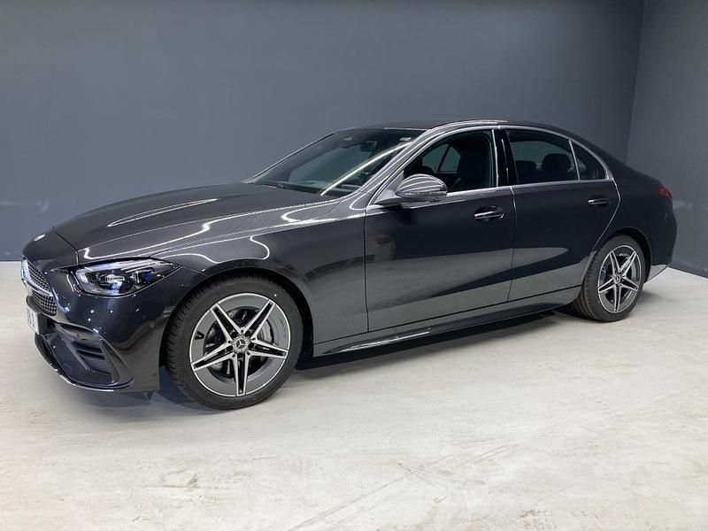 Metalliclack graphitgrau Gebraucht 2024 Mercedes C300 AMG Limousine | 51.750 € (Teuer) - Bild 1/3