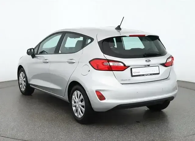 Gebraucht Ford Fiesta Cool & Connect 75 PS (55 kW) 2023 Silber Kleinwagen