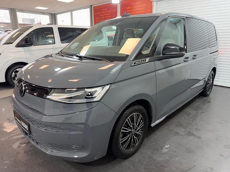 Gebraucht VW Multivan Basis 136 PS (100 kW) 2022 Pure grey Van