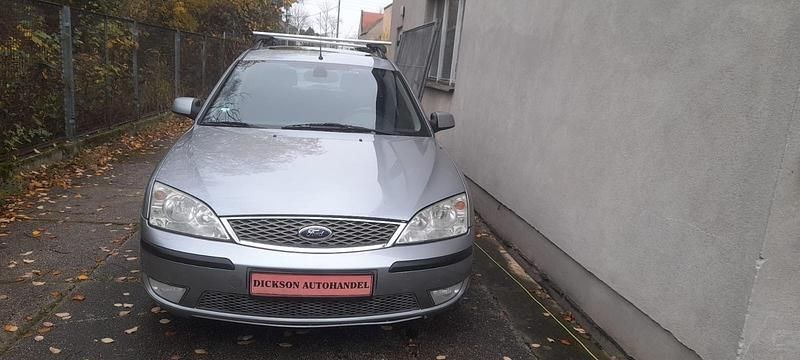 Gebraucht Ford Mondeo Ghia 110 PS (80 kW) 2005 Grau Kombi