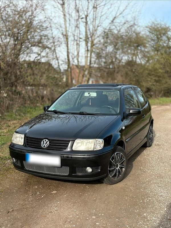 Gebraucht VW Polo 74 PS (54 kW) 2001 Schwarz Kleinwagen