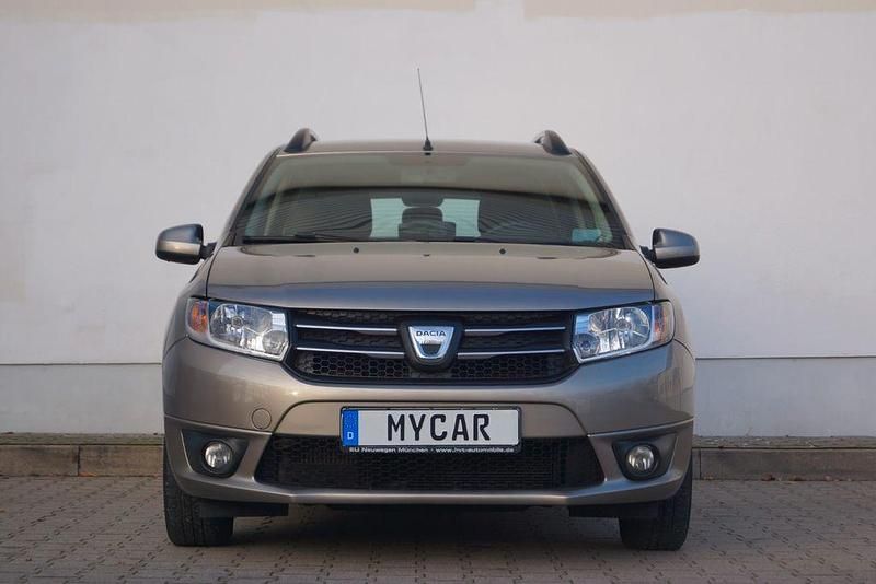 Gebraucht Dacia Logan MCV Lauréate 90 PS (66 kW) 2015 Braun Limousine