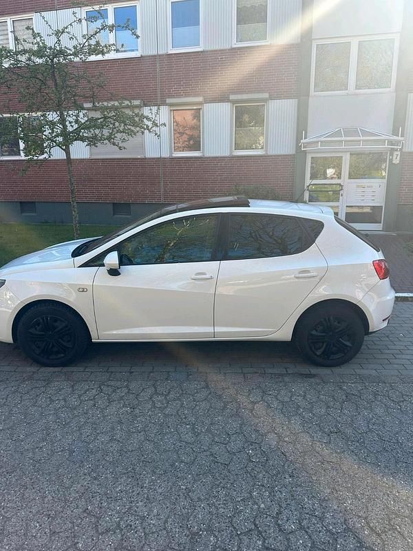 Gebraucht Seat Ibiza 75 PS (55 kW) 2017 Weiß Kleinwagen
