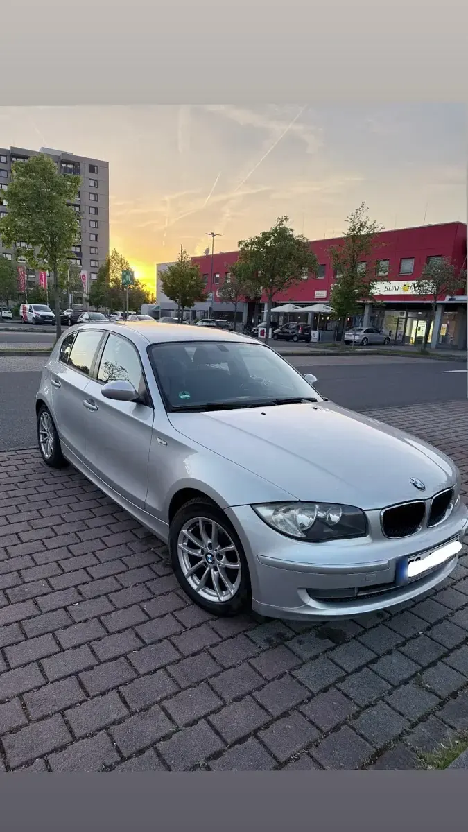 Second-hand BMW 116 116 CP (85 kW) 2009 Gri Hatchback