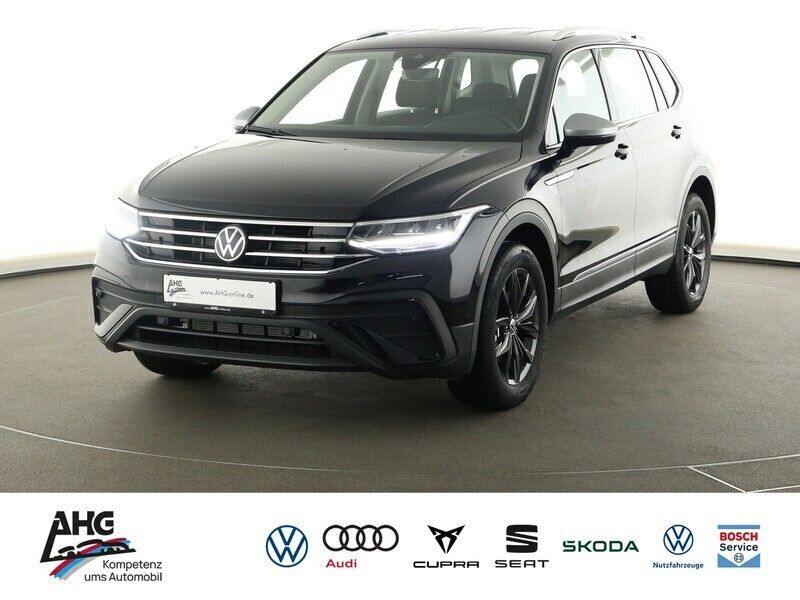 Schwarz Gebraucht 2022 VW Tiguan Allspace Life SUV | 38.990 € (Teuer) - Bild 1/4
