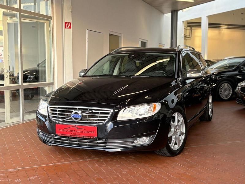Gebraucht Volvo V70 181 PS (133 kW) 2014 Schwarz Kombi