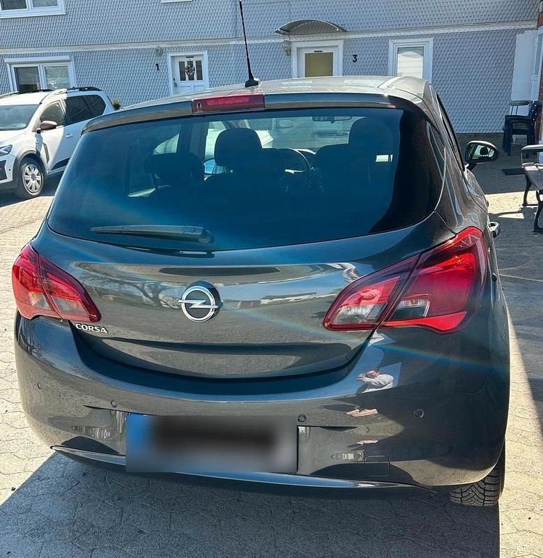 Second-hand Opel Corsa Active 90 CP (66 kW) 2017 Gri Hatchback