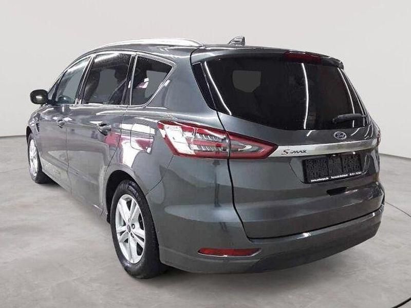 Gebraucht Ford S-MAX Titanium 150 PS (110 kW) 2022 Magneticgrau metallic Van / Kleinbus