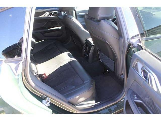 Gebraucht BMW 420 M Sport 190 PS (139 kW) 2024 Sanremo green metallic Limousine