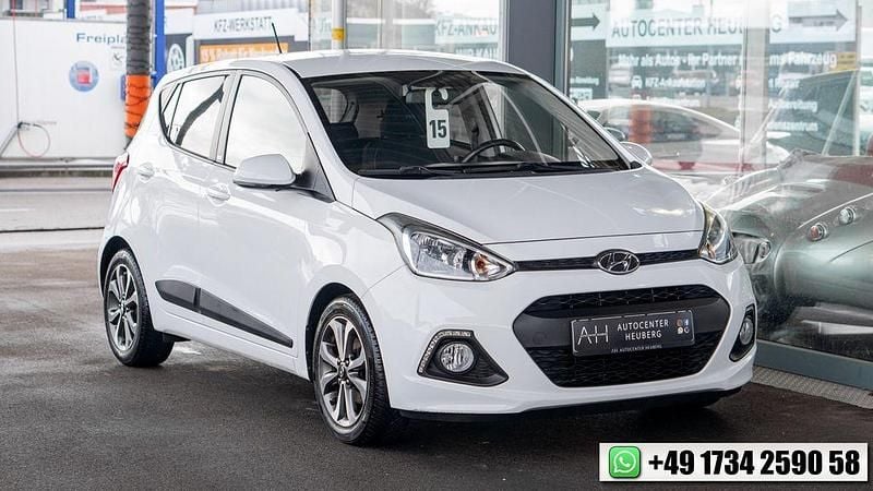 Gebraucht Hyundai i10 Passion 87 PS (63 kW) 2016 Weiß Kleinwagen