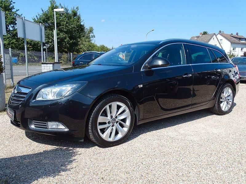 Schwarz Gebraucht 2012 Opel Insignia Innovation Kombi | 5.550 € (Etwas zu teuer) - Bild 1/4