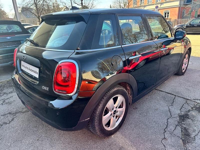 Gebraucht Mini ONE 102 PS (75 kW) 2020 Schwarz Kleinwagen