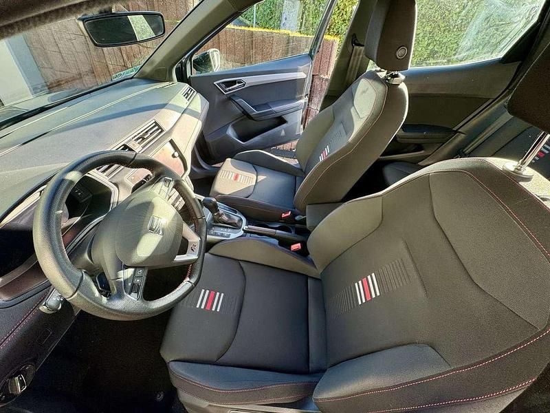 Gebraucht Seat Arona FR 116 PS (85 kW) 2019 Grau SUV