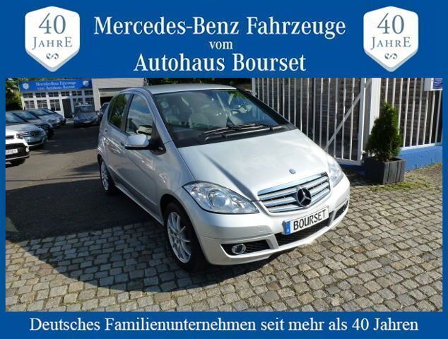 Silber Gebraucht 2008 Mercedes A150 Avantgarde Van / Kleinbus | 9.900 € - Bild 1/4